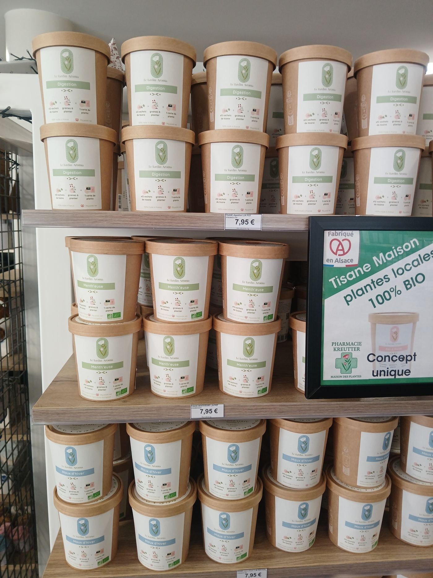 Pots de tisane Le Jardin Aroma en rayon à la Pharmacie Kreutter